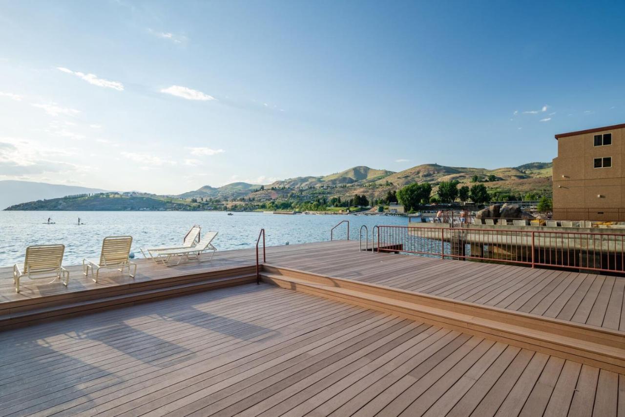 Grandview Lake Chelan- Waterfront View, Pool, Hot Tub, Golf, 1 Min To Downtownアパートホテル エクステリア 写真